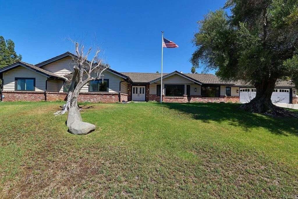 Casa en Vista, California, Estados Unidos 2 - 18805980