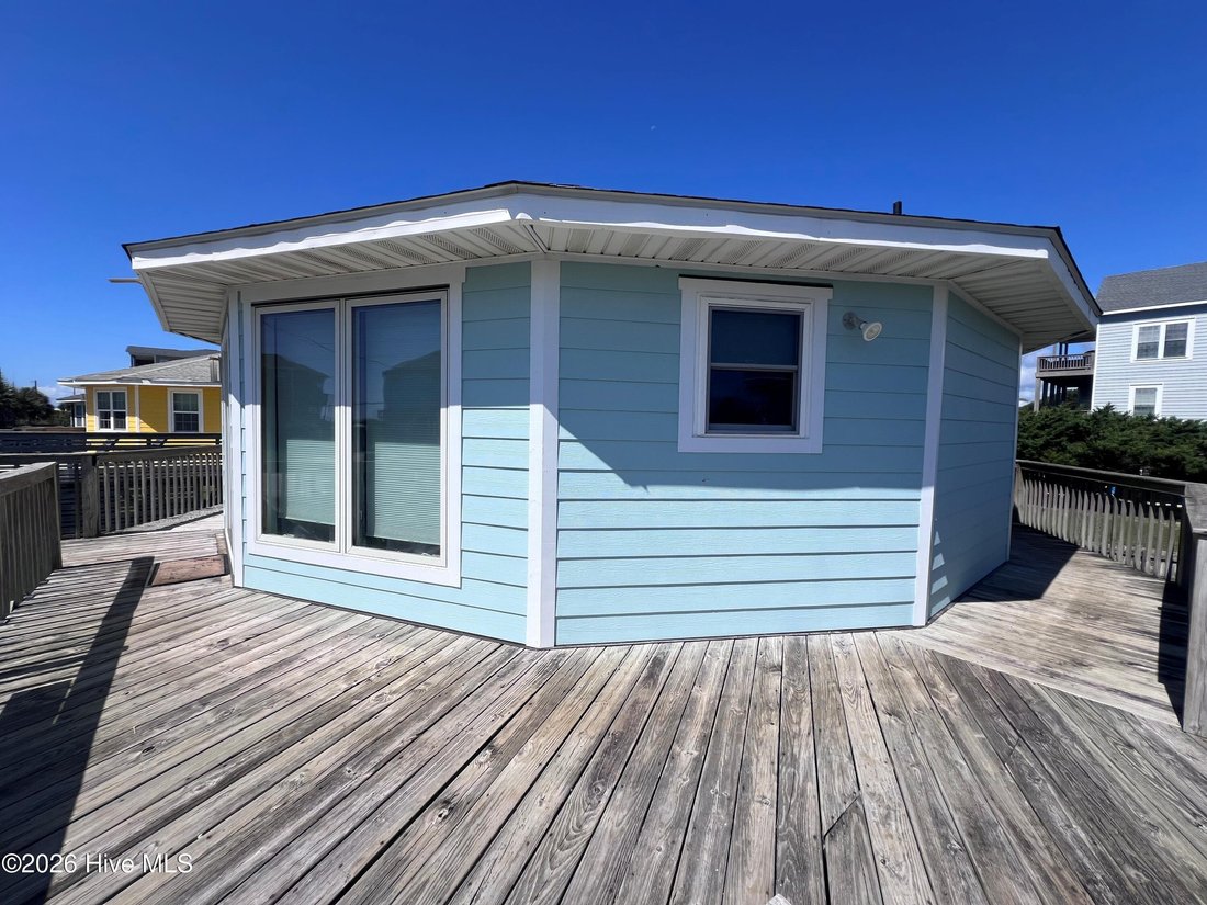 House in North Topsail Beach, North Carolina, United States 4 - 17193377