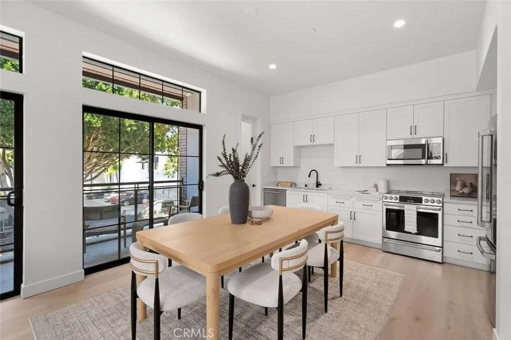Condo in San Luis Obispo, California, United States 5 - 16520677