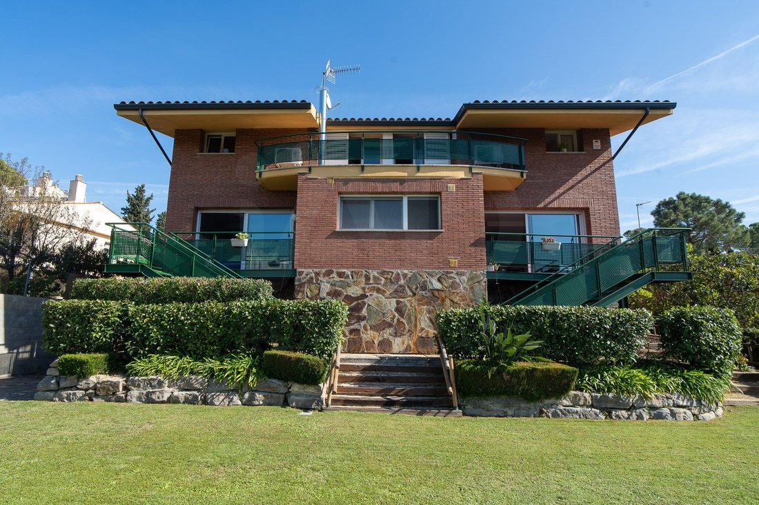 Townhouse in Sant Vicenc de Montalt, Catalonia, Spain 4 - 17478143