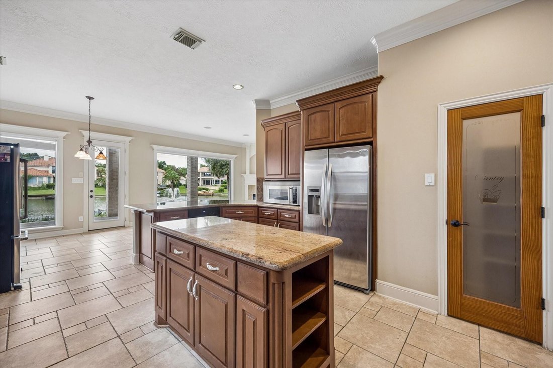 House in Houston, Texas, United States 3 - 18806112