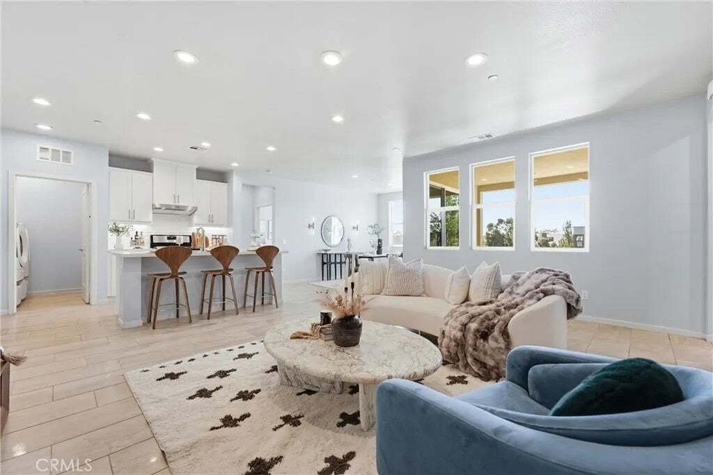 Condo in Irvine, California, United States 2 - 18601796