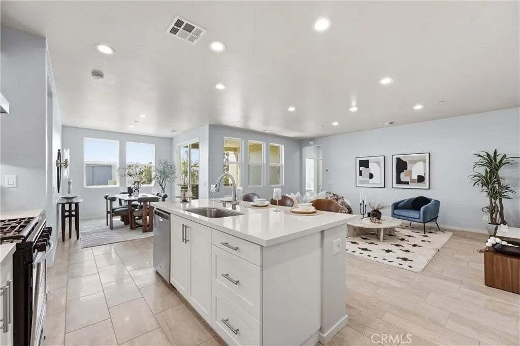 Condo in Irvine, California, United States 1 - 18601796