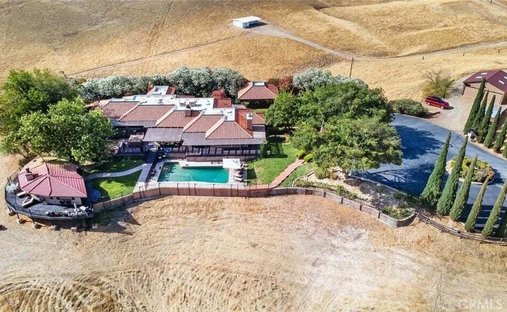 House in Coalinga, California, United States 1