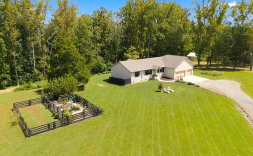 House in Primm Springs, Tennessee, United States 1