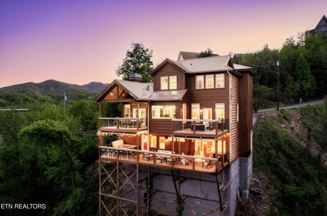Maison à Gatlinburg, Tennessee, États-Unis 1 - 18805999