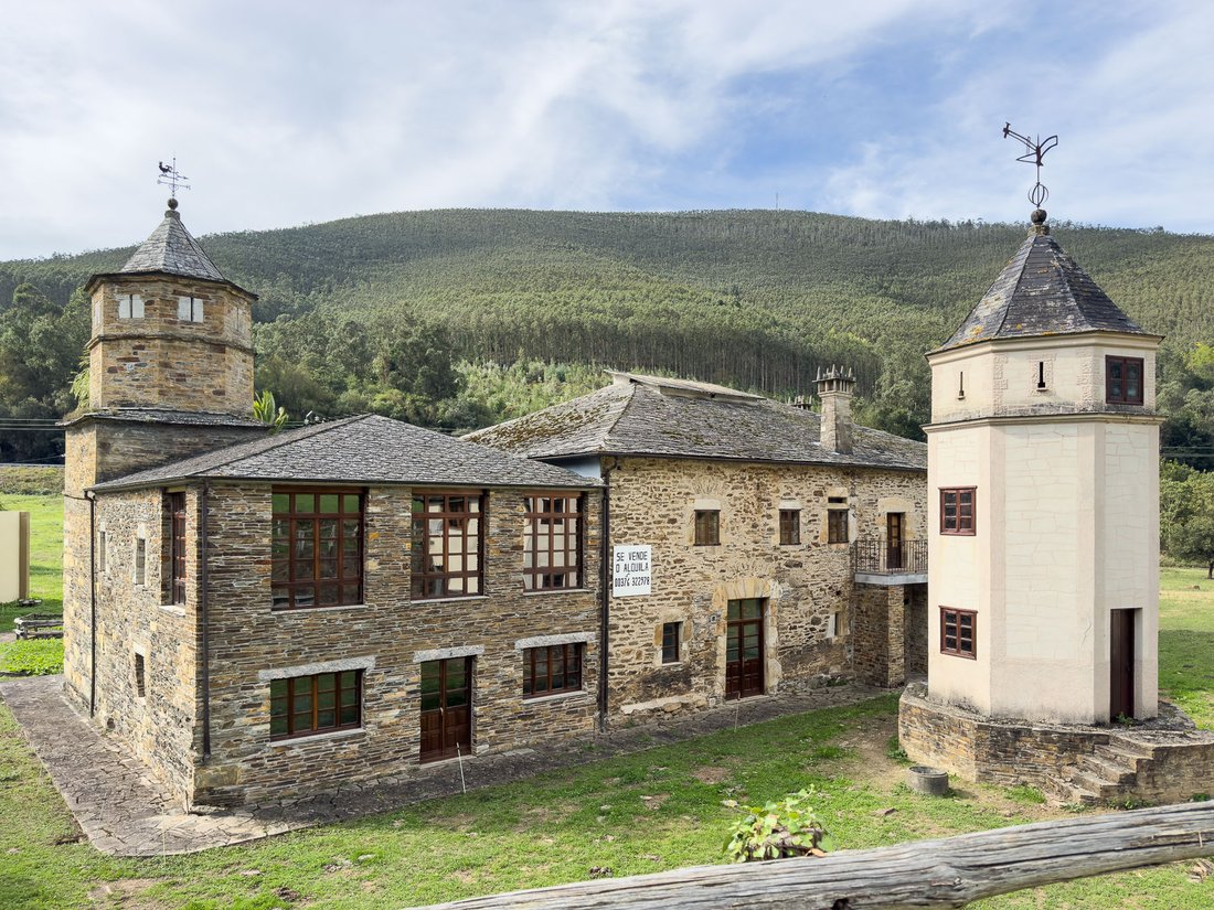 Estate in A Pontenova, Galicia, Spain 2 - 18805940