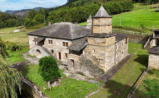 Estate in A Pontenova, Galicia, Spain 1
