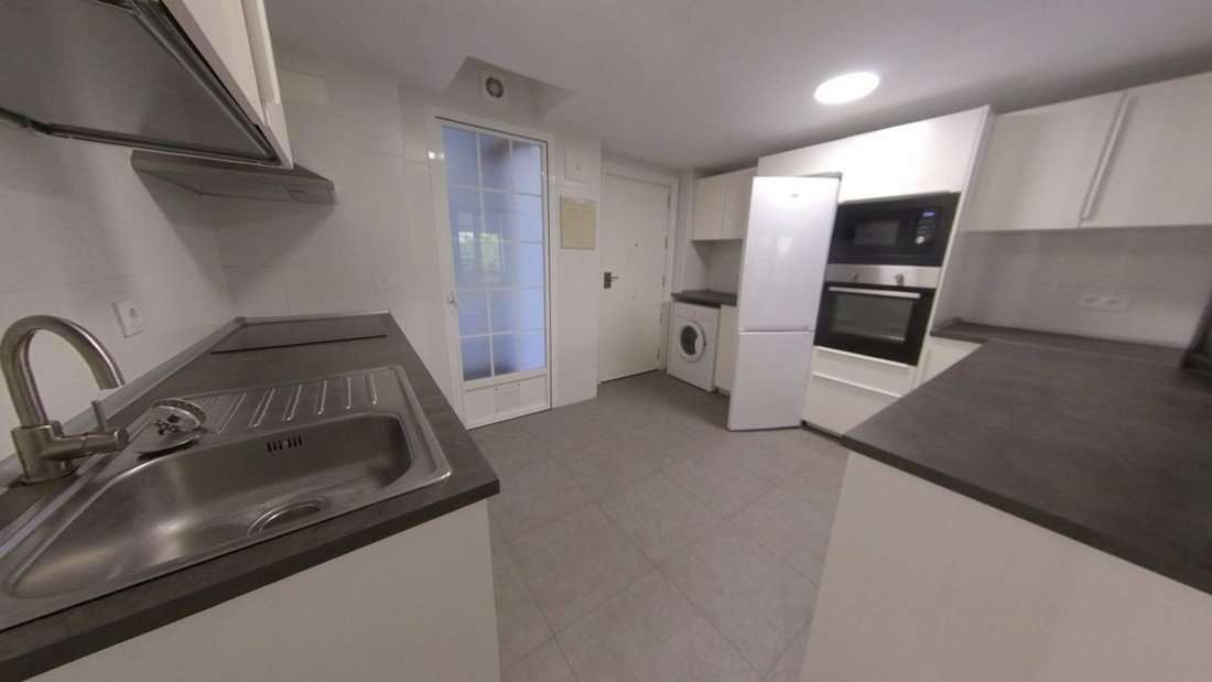 Apartment in Los Remedios, Seville, Spain 3 - 18806201