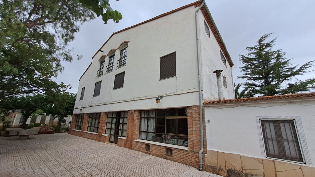 Farm Ranch in Vila-seca, Catalonia, Spain 2 - 18806175