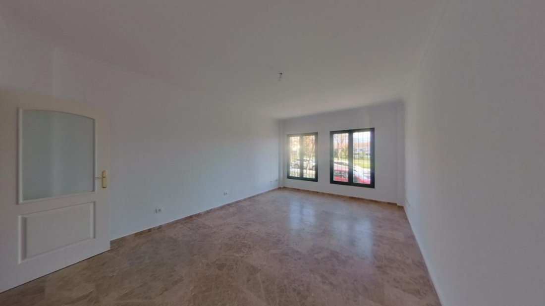 Apartamento en San Pedro Alcántara, Andalucía, España 2 - 18806184