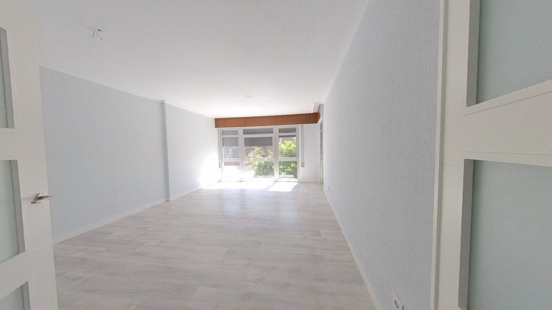 Apartment in Los Remedios, Seville, Spain 1 - 18806201