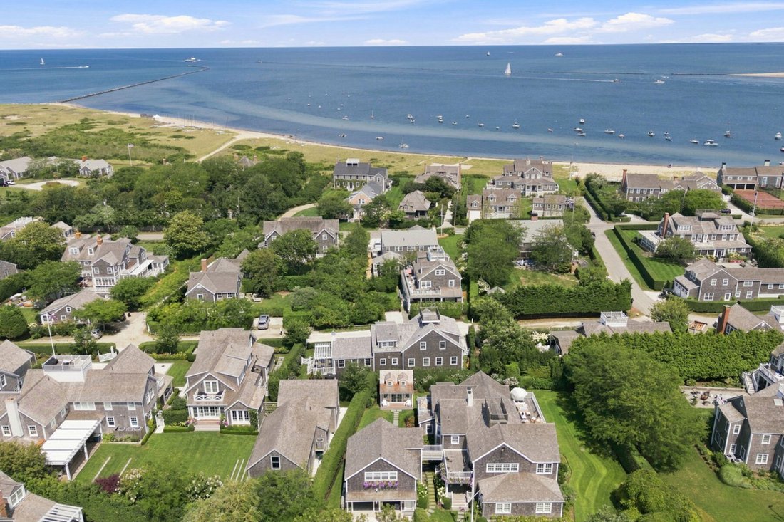 House in Nantucket, Massachusetts, United States 5 - 18806309