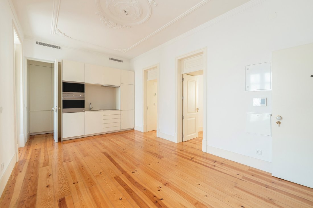 Apartment in Arroios, Lisbon, Portugal 4 - 18806311