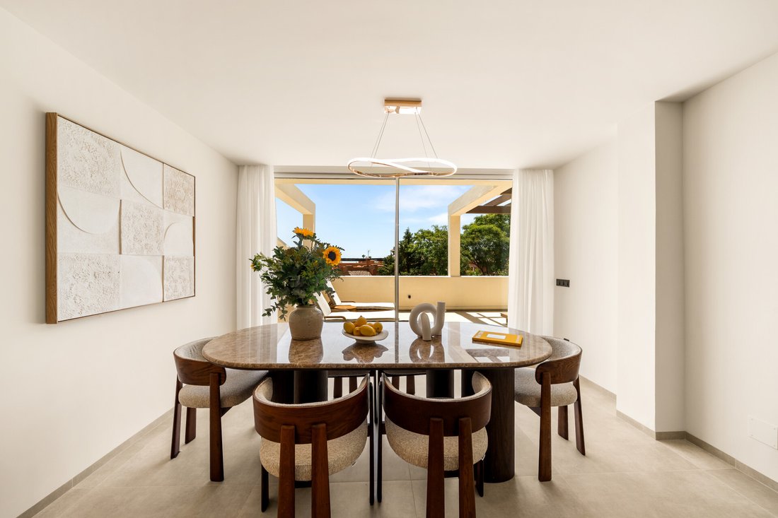 Apartamento en Playa Puerto Banús, Marbella, España 5 - 18806362