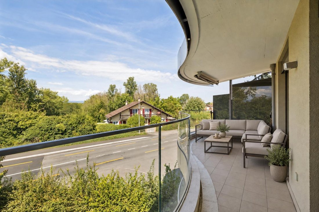 Apartment in Saint-Sulpice, Vaud, Switzerland 2 - 18806265