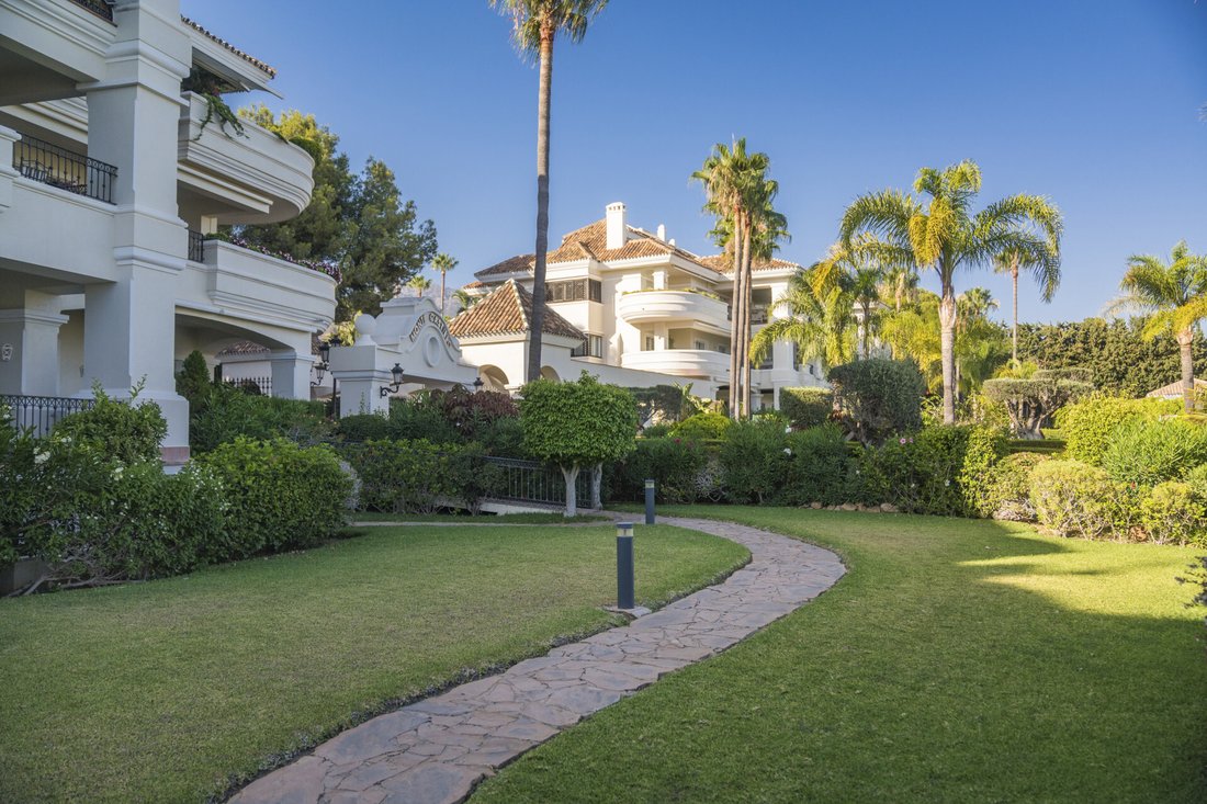 Apartment in Sierra Blanca, Marbella, Spain 5 - 18806350