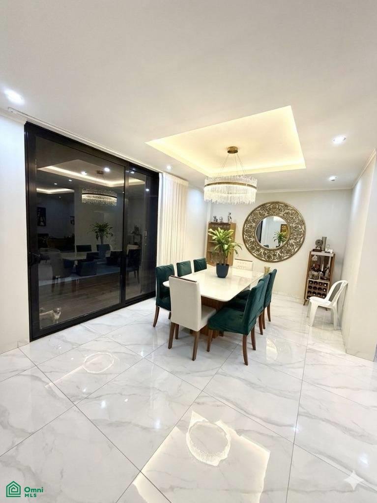 Townhouse in Santa Cruz de la Sierra, Santa Cruz Department, Bolivia 2 - 17728955