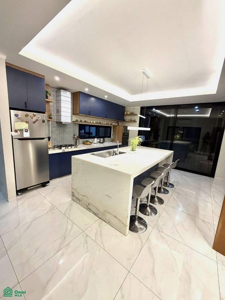 Townhouse in Santa Cruz de la Sierra, Santa Cruz Department, Bolivia 3 - 17728955