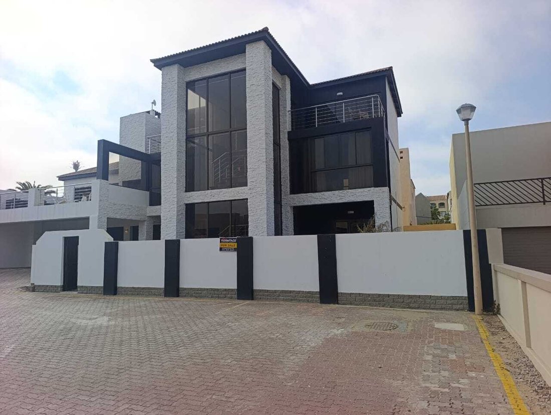 Maison à Walvis Bay, Erongo, Namibie 2 - 18806459