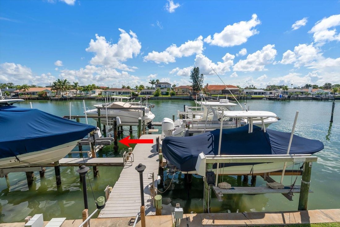 Residenza a Clearwater, Florida, Stati Uniti 2 - 18808020