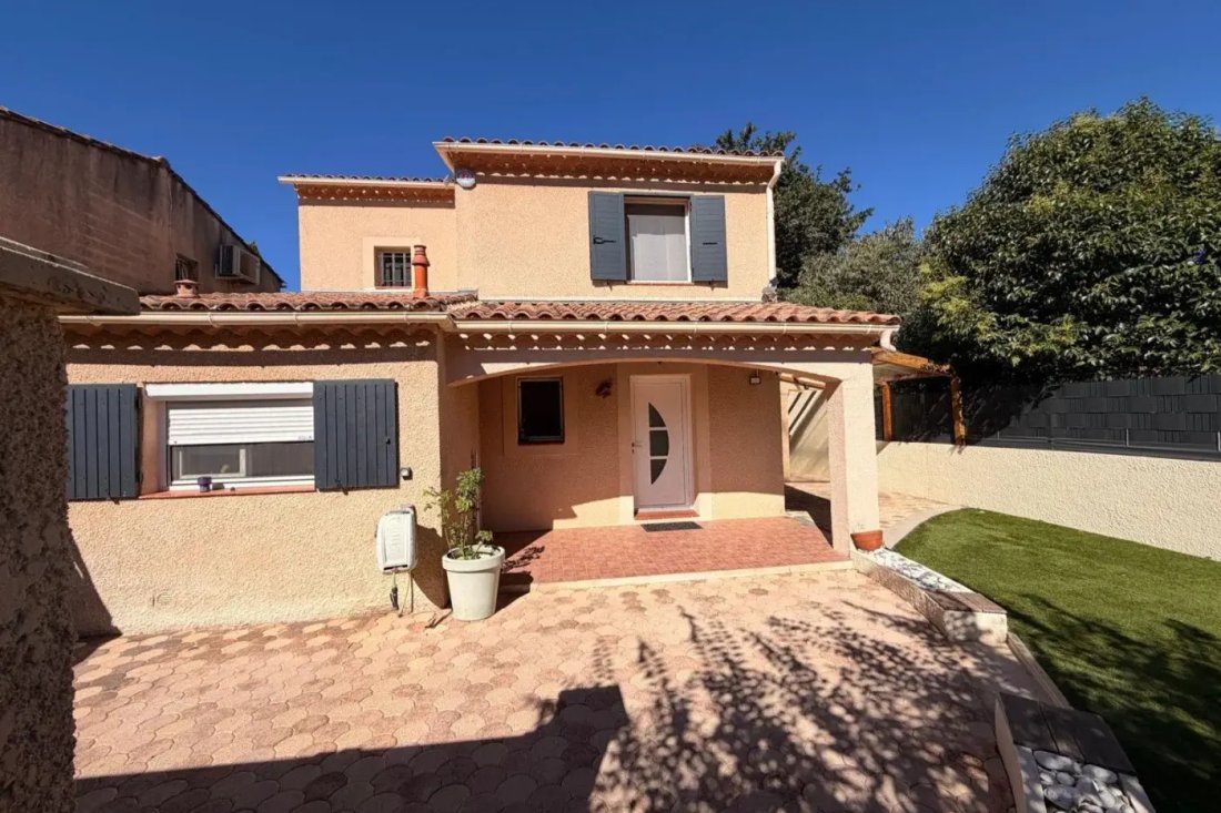 House in Greasque, Provence-Alpes-Côte d'Azur, France 1 - 18807276