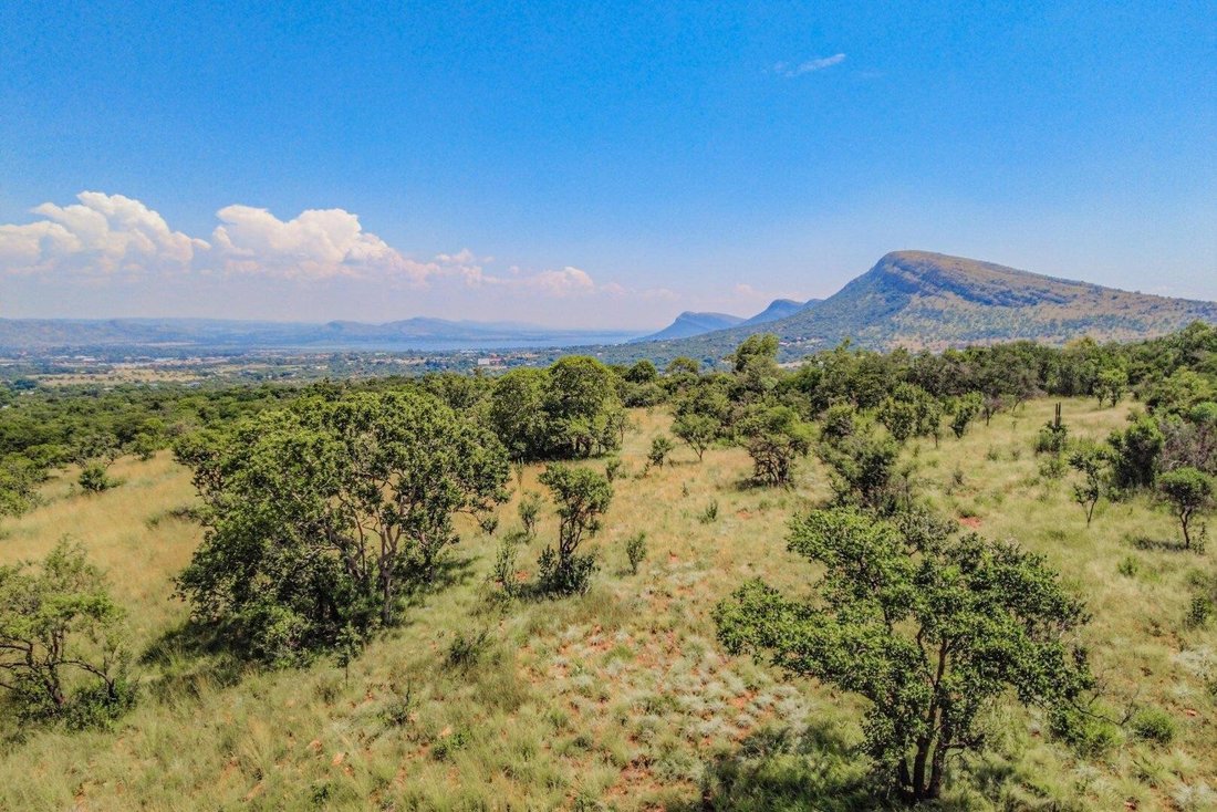 Land in Hartbeespoort, North West, South Africa 1 - 18808304