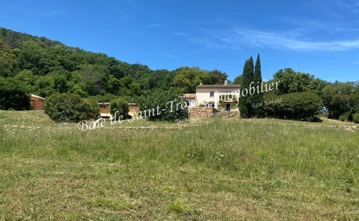 Villa à Le Plan-de-la-Tour, Provence-Alpes-Côte d'Azur, France 1