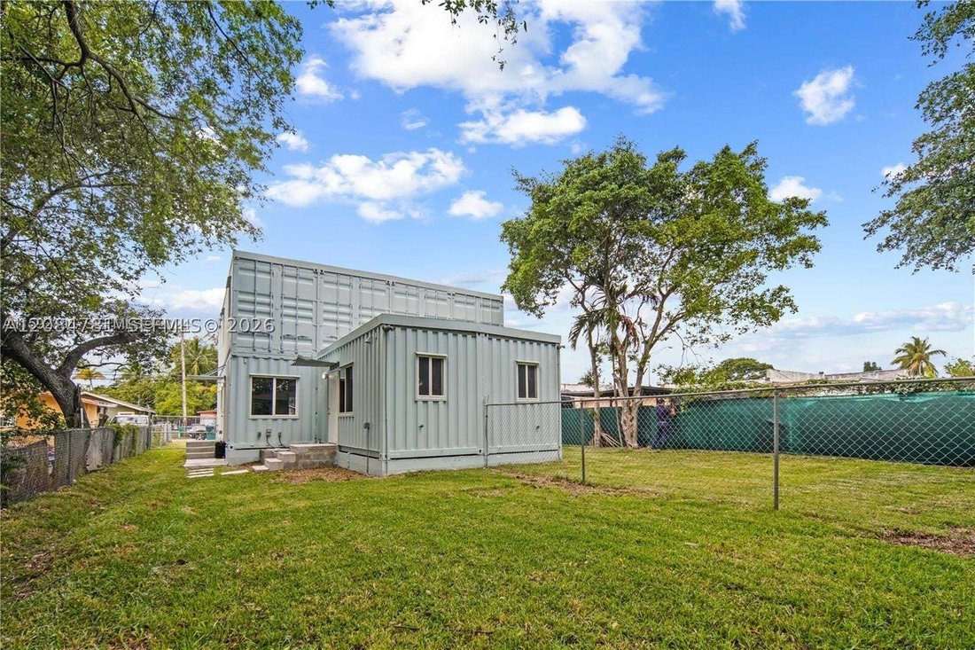 Casa a Miami, Florida, Stati Uniti 2 - 18808010