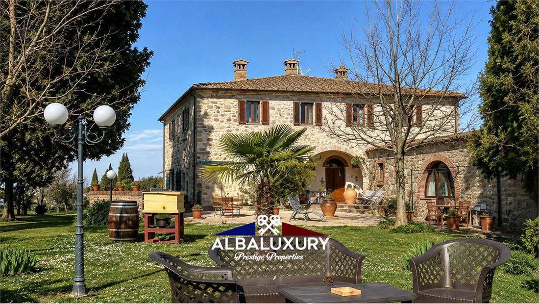Villa in Montalcino, Tuscany, Italy 3 - 16726277