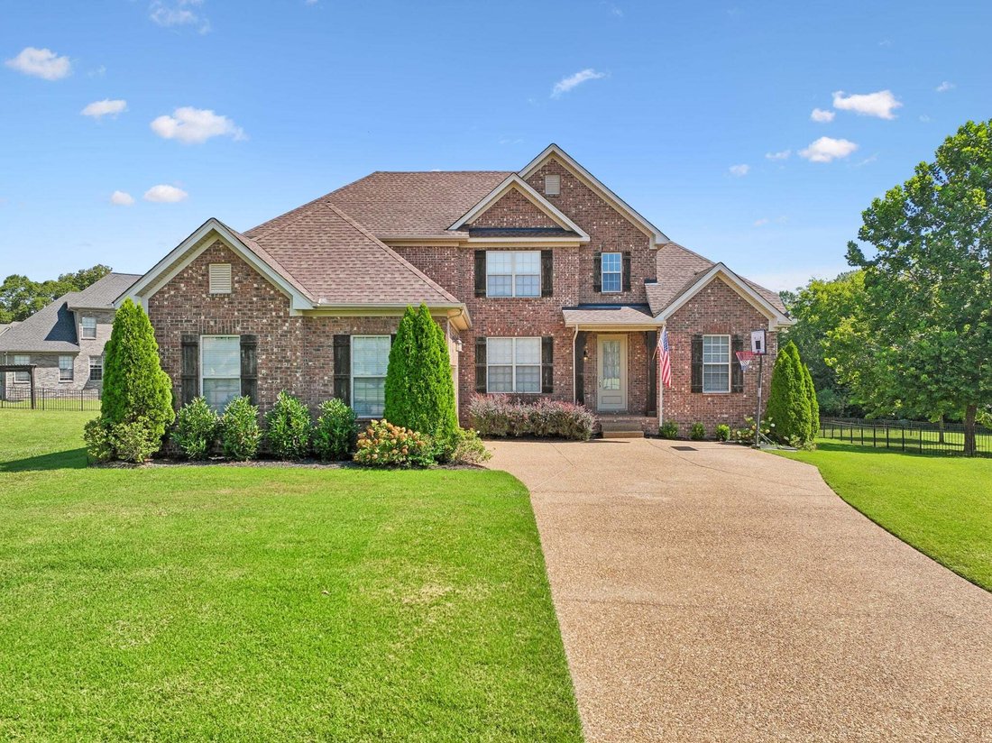 House in Gallatin, Tennessee, United States 4 - 18808105