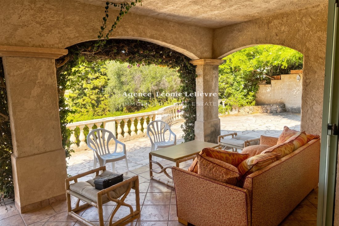 Villa in Les Issambres, Roquebrune-sur-Argens, France 3 - 18807130