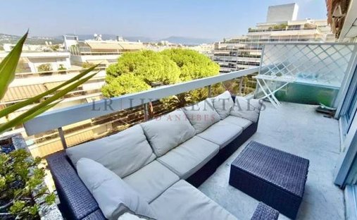 Apartamento en Les Bastides, Antibes, Francia 1