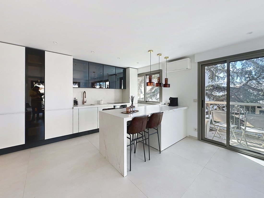 Apartment in Cannes, Provence-Alpes-Côte d'Azur, France 1 - 18808473