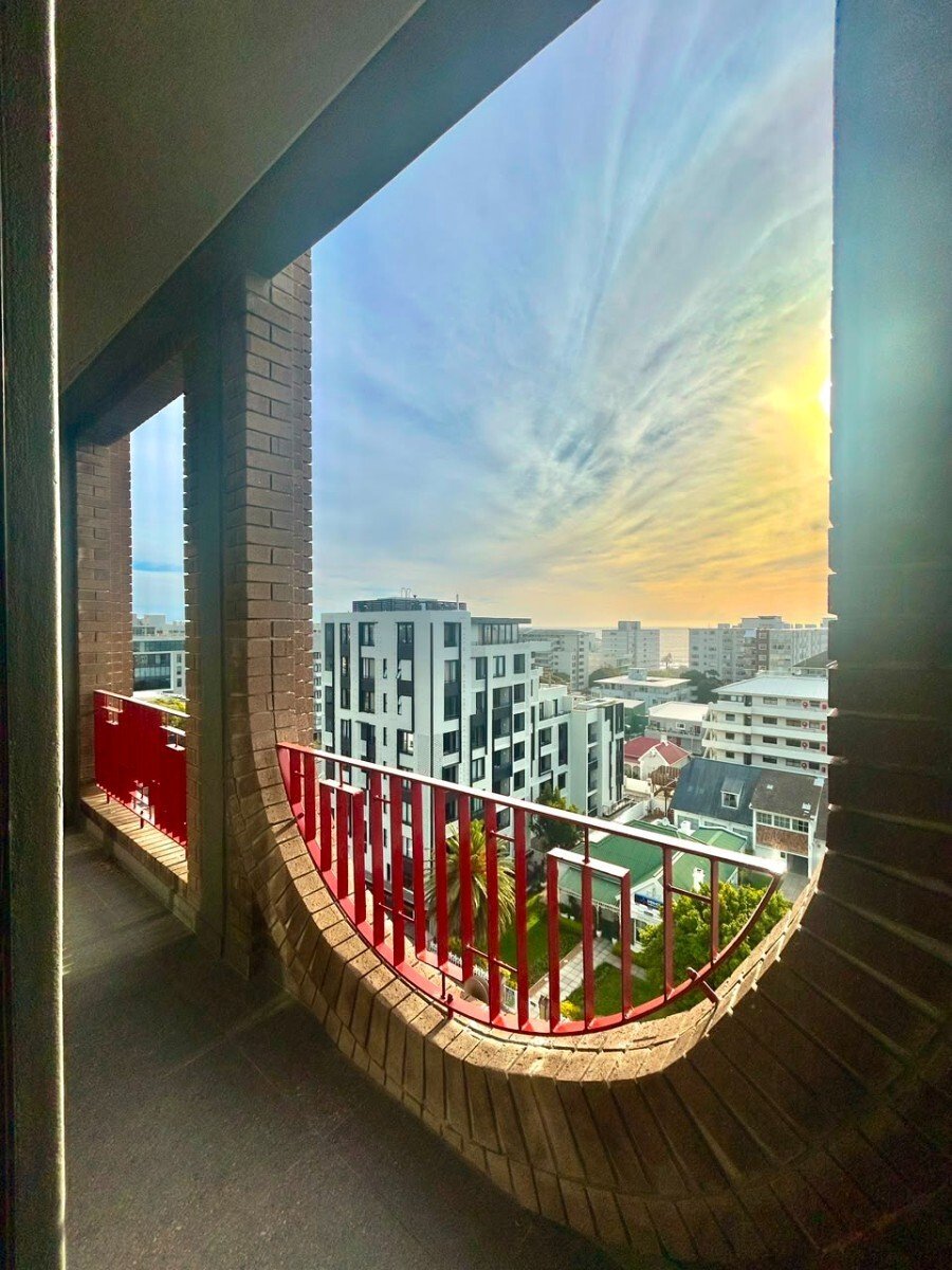 Apartment in Sea Point, Cape Town, South Africa 5 - 18808313