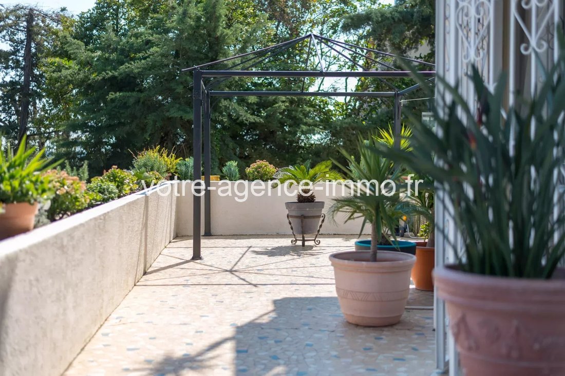 Wohnung in Nizza, Provence-Alpes-Côte d'Azur, Frankreich 2 - 18808400
