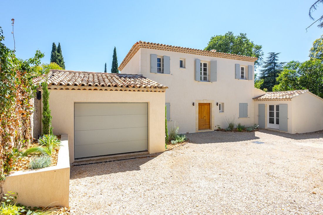 House in Granettes-Jauberte-Sainte Anne, Aix-en-Provence, France 2 - 18807264