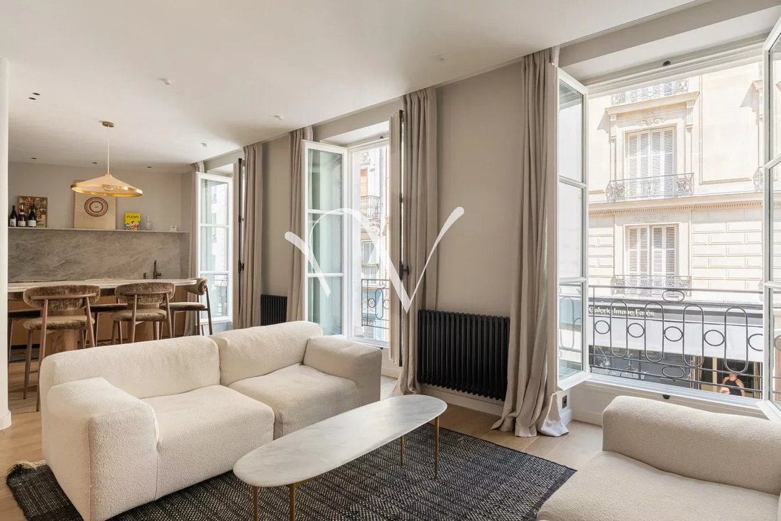 Apartment in Monnaie, Paris 6e Arrondissement, Paris 2 - 18807017