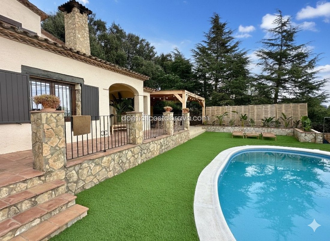 Chalet in Calonge i Sant Antoni, Catalonia, Spain 2 - 18806733