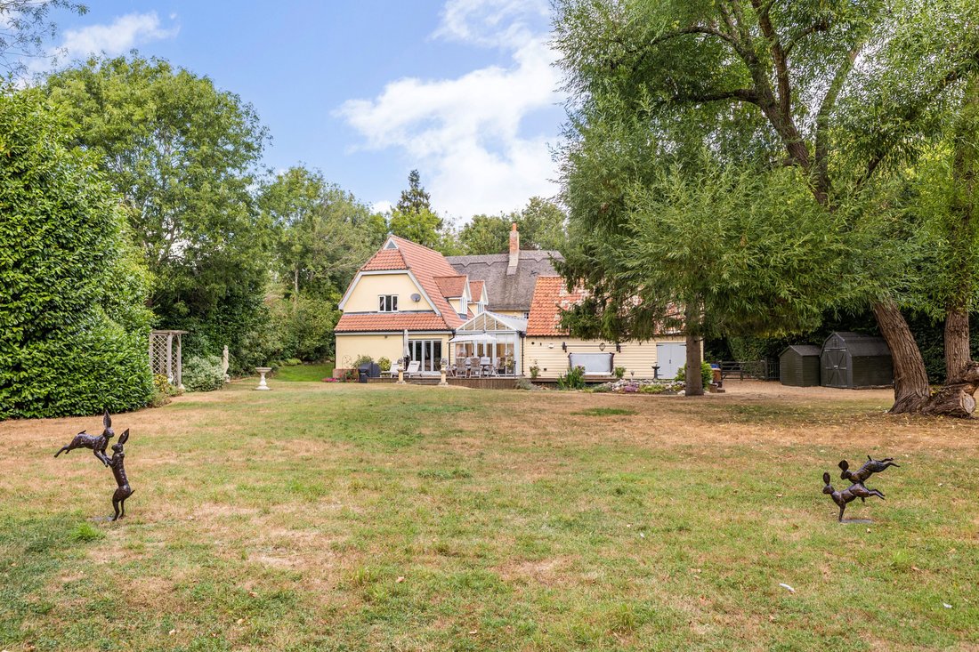 House in Buntingford, England 2 - 18806491