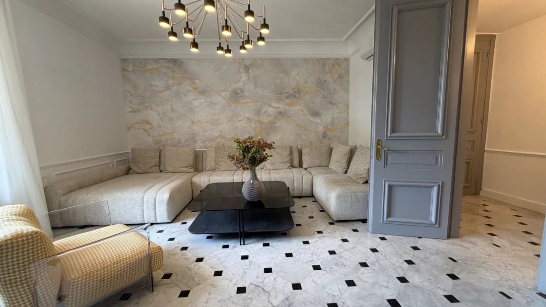 Appartement à Côte d'Azur, Provence-Alpes-Côte d'Azur, France 3 - 18807025