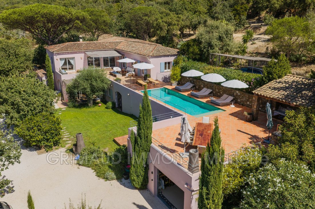 Villa à Grimaud, Provence-Alpes-Côte d'Azur, France 1 - 15841956