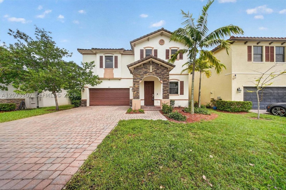 Maison à Miami Lakes, Floride, États-Unis 2 - 18808003