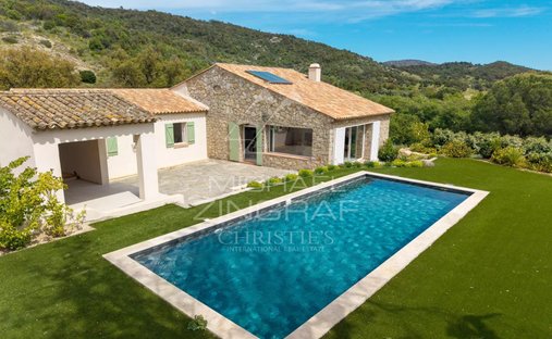 Villa en Le Plan-de-la-Tour, Provenza-Alpes-Costa Azul, Francia 1