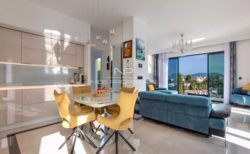 Villa in Nice, Provence-Alpes-Côte d'Azur, France 1