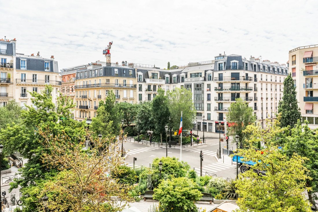 Apartment in Wilson-Rivay, Levallois-Perret, France 1 - 18807107