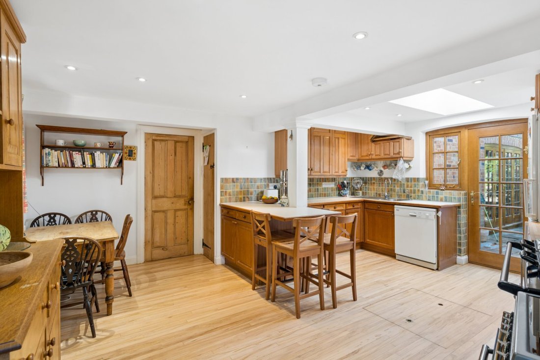 House in Milton, England 2 - 18806451