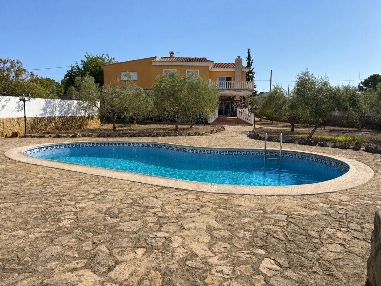 Villa in Enguera, Valencian Community, Spain 2 - 18808267