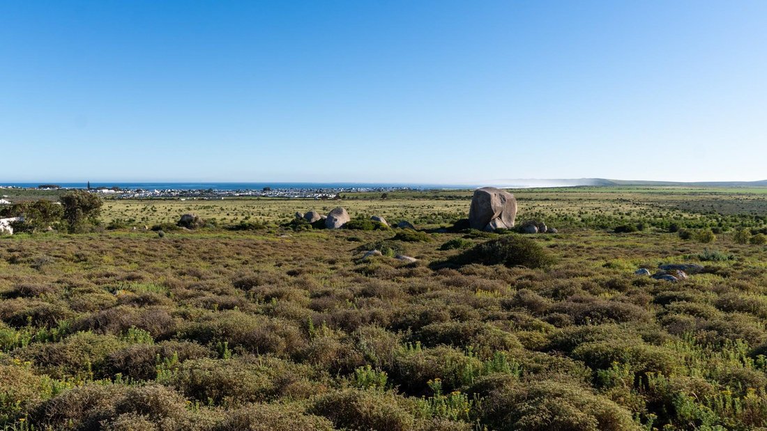 Land in Voorstrand, Western Cape, South Africa 3 - 18808604