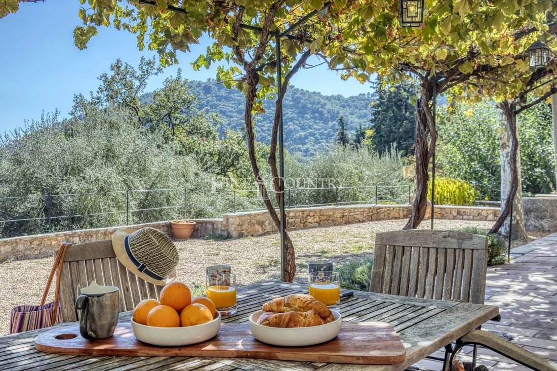 Villa a Grasse, Provenza-Alpi-Costa Azzurra, Francia 5 - 18688397